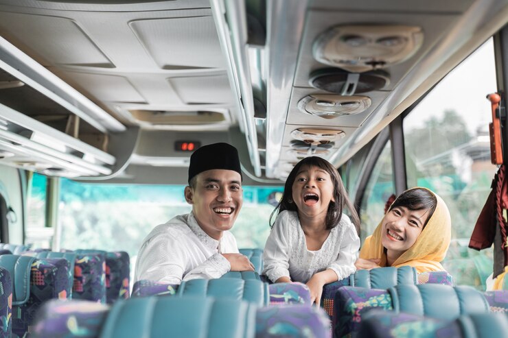 Kenali Pilihan Bus Sewa yang Cocok untuk Perjalanan Grup di Jakarta