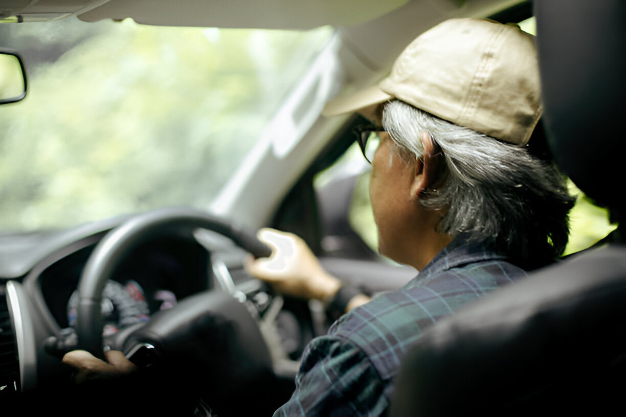 Tempat Sewa Mobil di Jakarta yang Menyediakan Supir Profesional