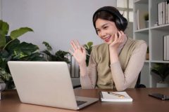 Cara Melatih Conversation English untuk Berkomunikasi Tanpa Terlalu Kaku